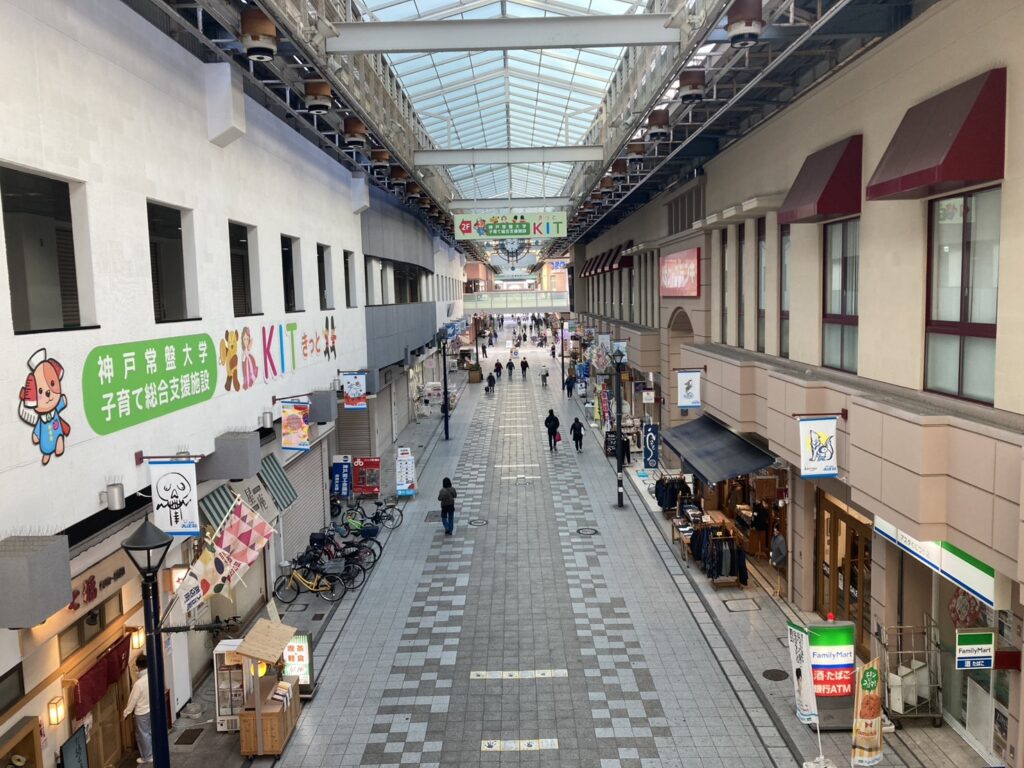 今週末は暖かいですね。バレンタインデーも【買取!カーマッチ神戸長田店】は元気に営業中!