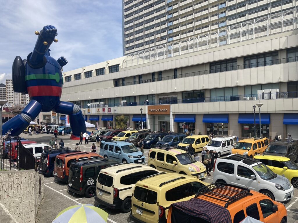 LINEで査定予約♪【お友達登録お願いします】買取!カーマッチ神戸長田店