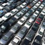 複数の車買取業者を比較するメリットと注意点
