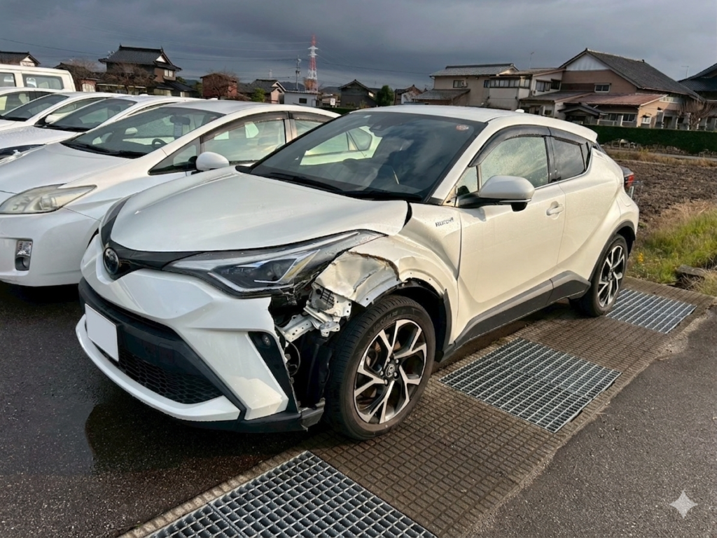 【富山の事故現状車】R2年式C-HR修理見積120万円は直すべきか？売るべきか？